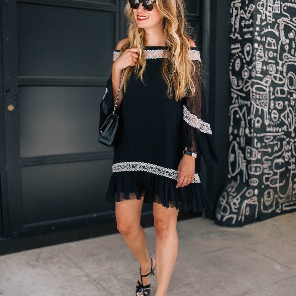 Alice + Olivia Black Off‑Shoulder Mini Dress with White Lace Trim